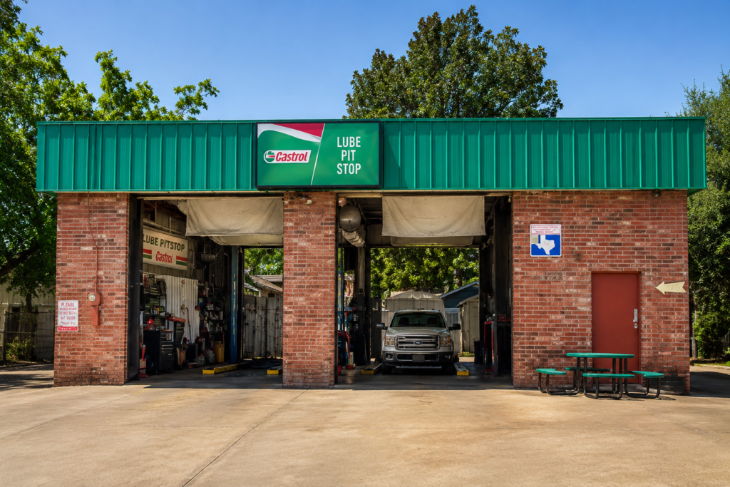Lube Pit Stop garage front on South Lamar